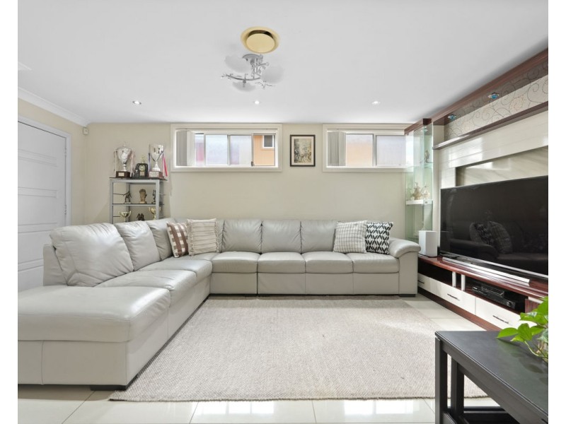 2/12a-14 Rickard Street, Merrylands NSW 2160