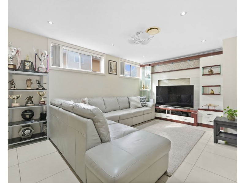 2/12a-14 Rickard Street, Merrylands NSW 2160
