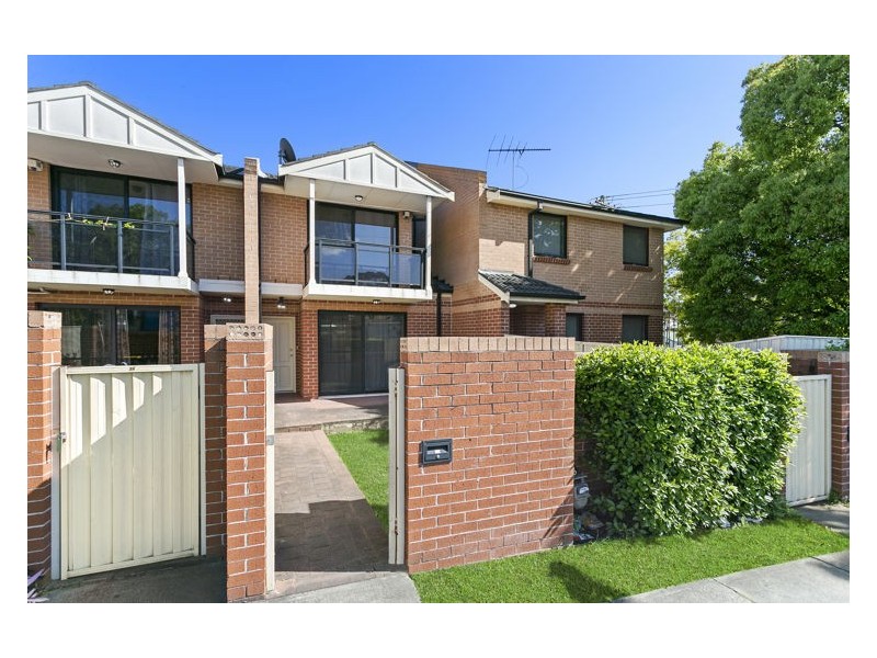 13/162 William Street, Granville NSW 2142