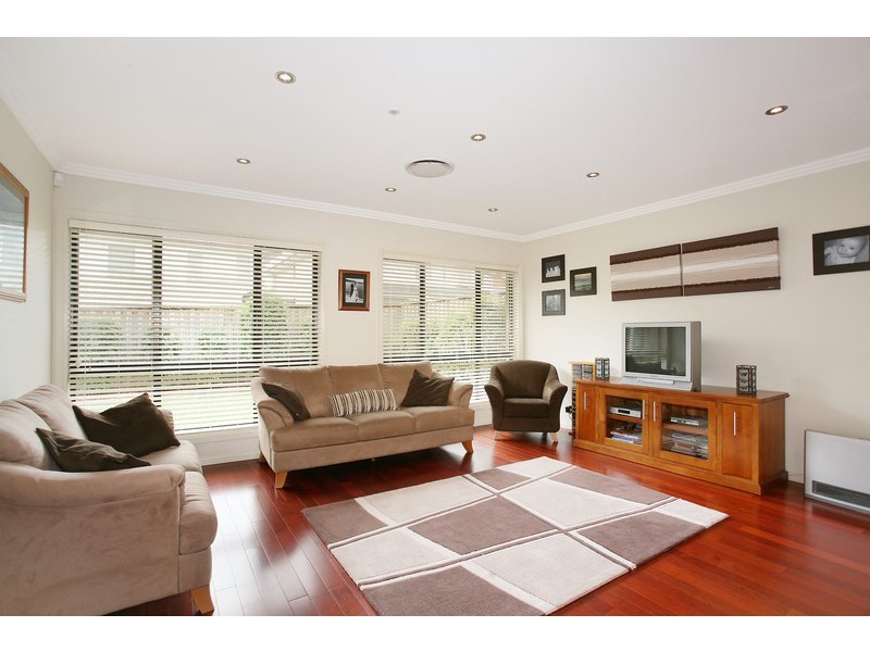 13 Bishop Avenue, Pemulwuy NSW 2145