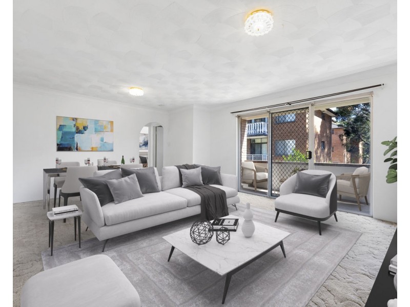 8/1-3 Torrens Street, Merrylands NSW 2160