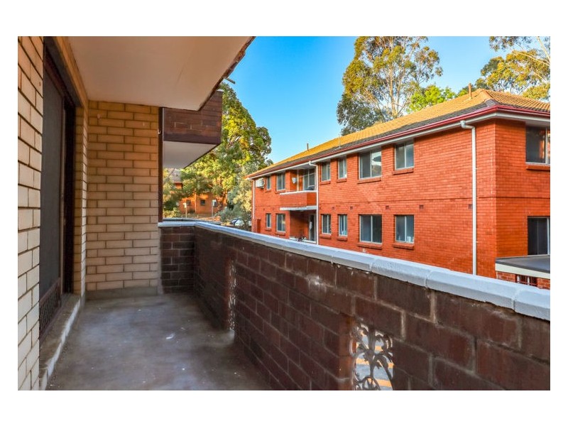 6/62-66 Neil Street, Merrylands NSW 2160