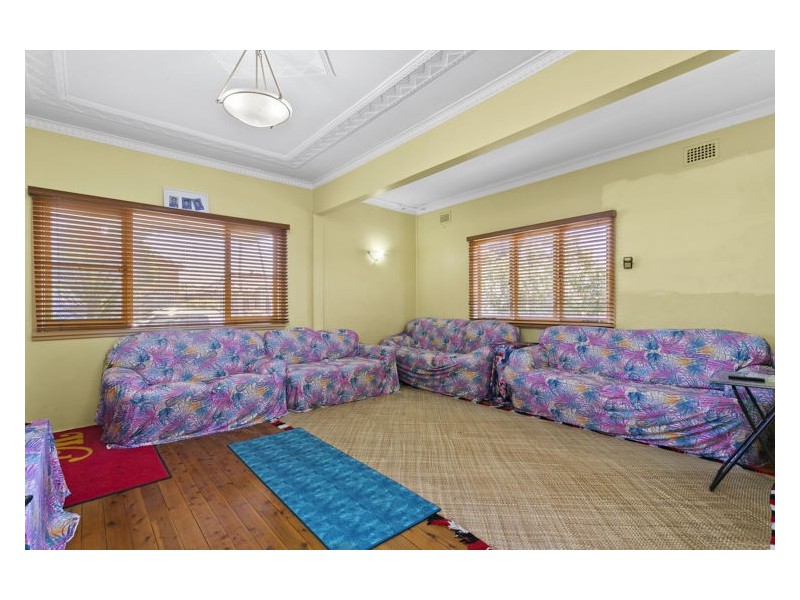 4 Belmont Street, Merrylands NSW 2160