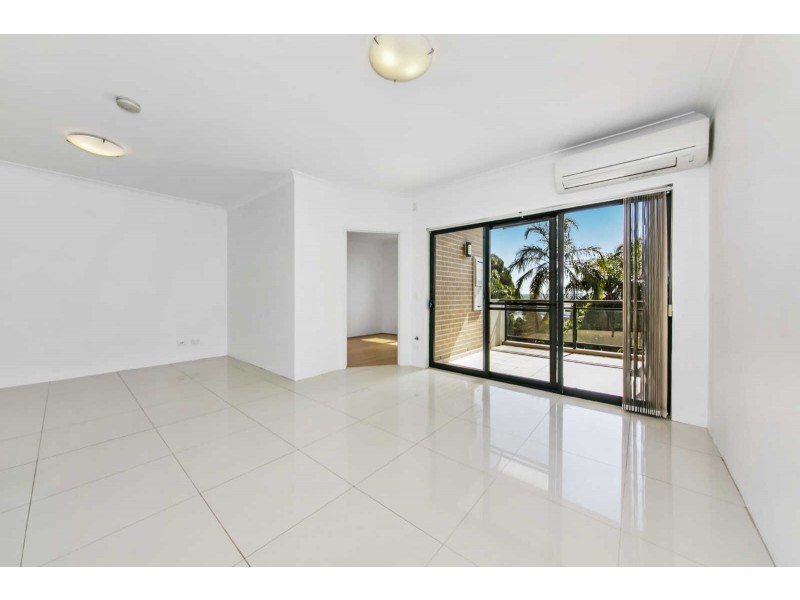 15/574 Woodville Road, Guildford NSW 2161