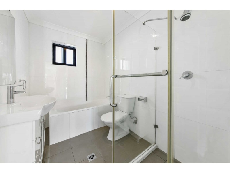 15/574 Woodville Road, Guildford NSW 2161