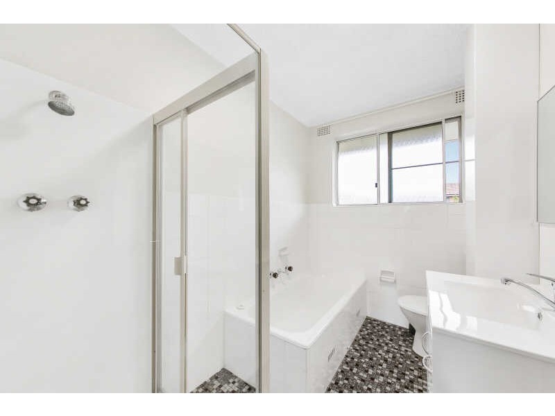 08/17 Cambridge Street, Merrylands NSW 2160