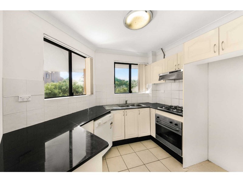 11/33-37 Neil Street, Merrylands NSW 2160
