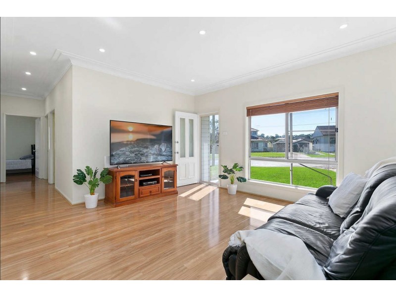 18 Winston Avenue, Guildford West NSW 2161