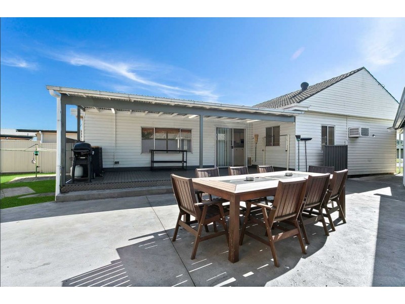 18 Winston Avenue, Guildford West NSW 2161