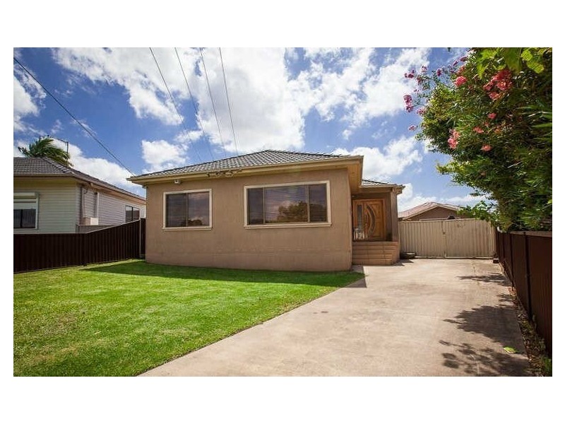 7  Flamingo Place, Pendle Hill NSW 2145