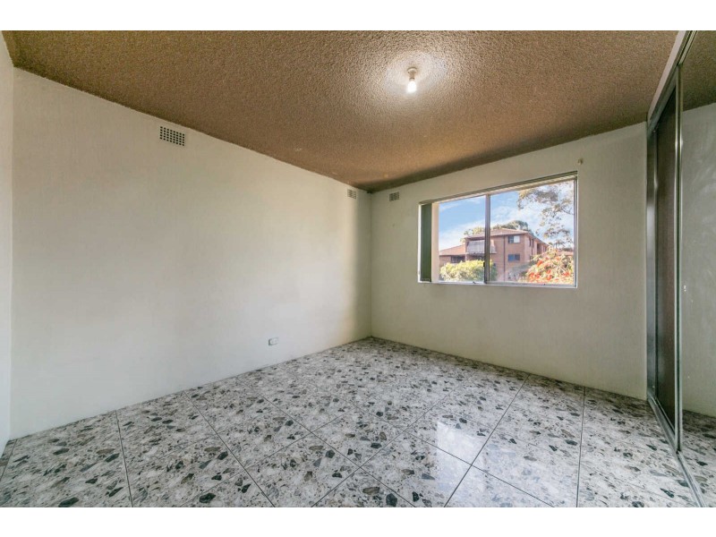 8/137 Military Road, Guildford NSW 2161