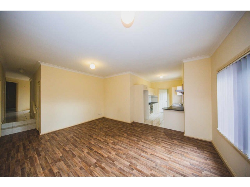 4/75  Girraween Road, Girraween NSW 2145