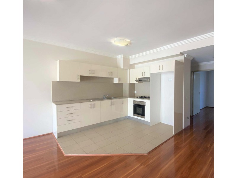 2/12-14 Lydbrook Street, Westmead NSW 2145