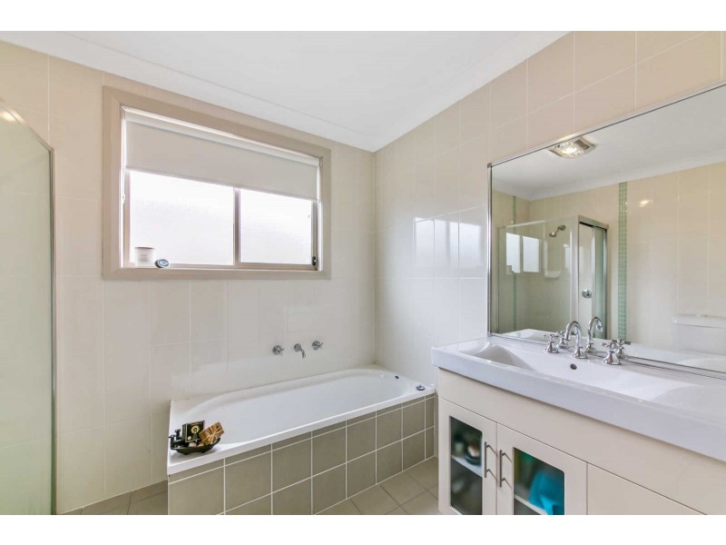 21 Pugh Avenue, Pemulwuy NSW 2145