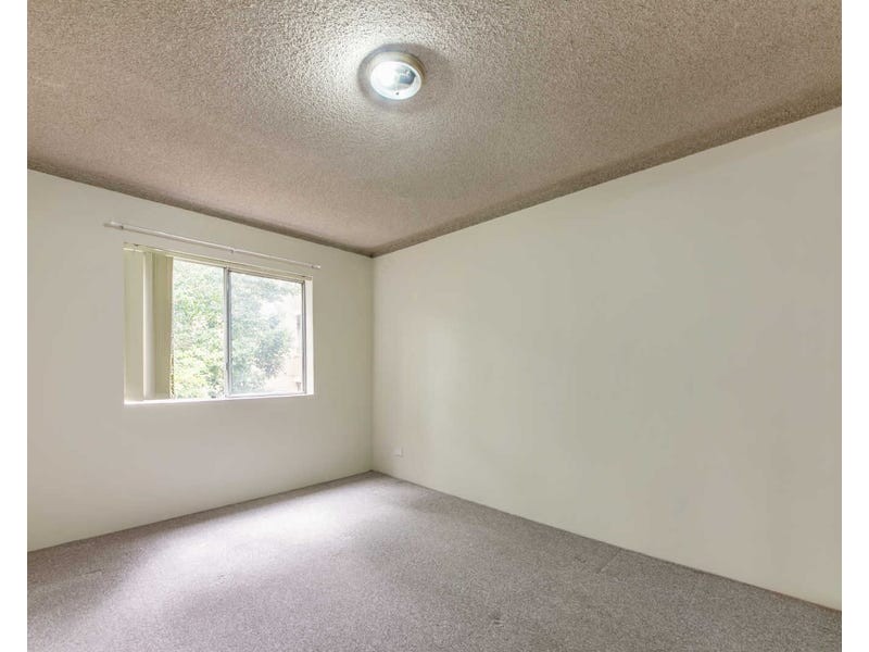 8/18 Paton St, Merrylands NSW 2160