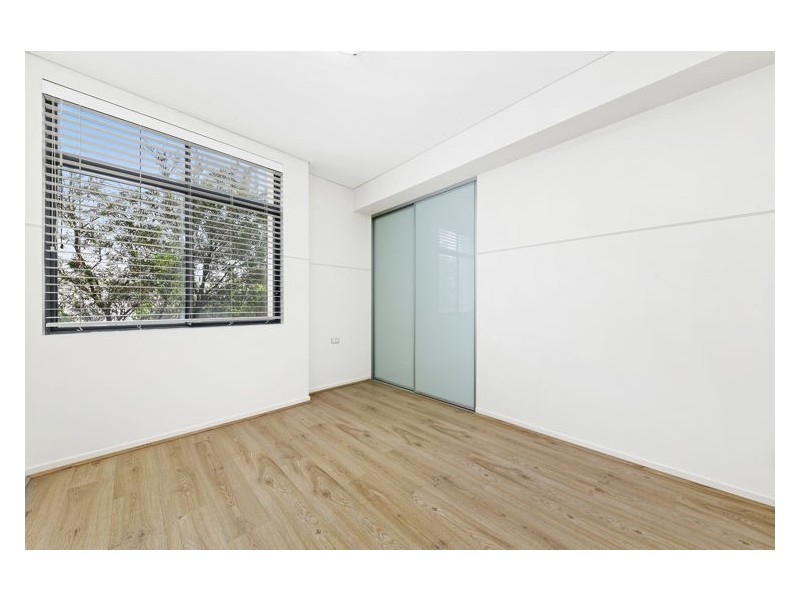 2/25 Dressler Court, Merrylands NSW 2160