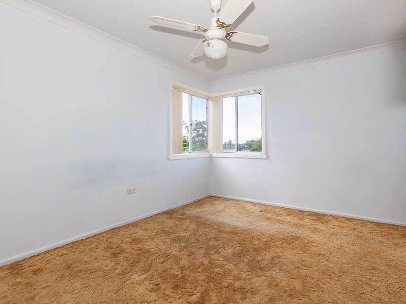 8  Calla Grove, Pendle Hill NSW 2145