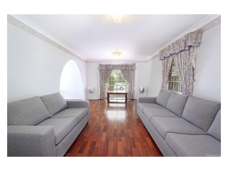 9 Tathira Crescent, Merrylands NSW 2160