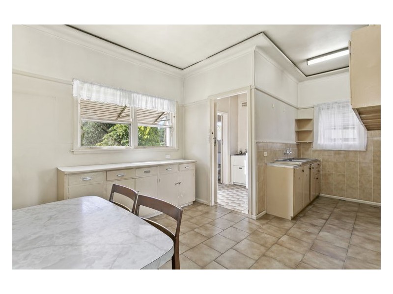 2 Tims Crescent, Guildford NSW 2161