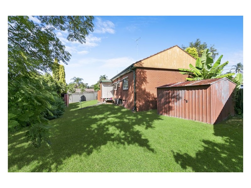 2 Tims Crescent, Guildford NSW 2161