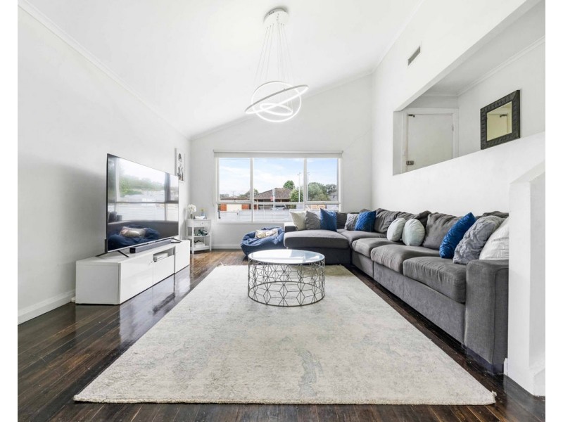 1 & 1a Rowe Place, Greystanes NSW 2145