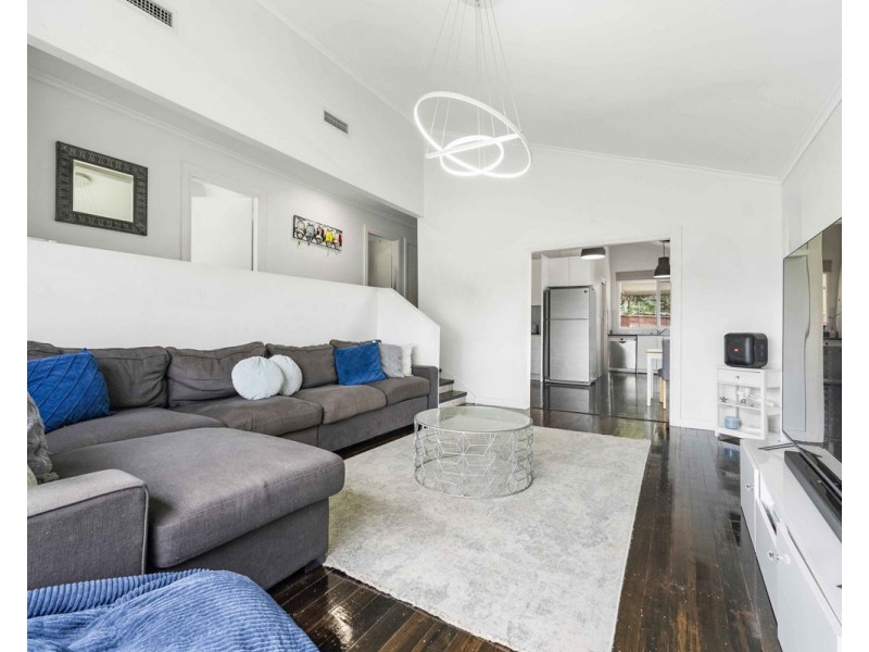 1 & 1a Rowe Place, Greystanes NSW 2145