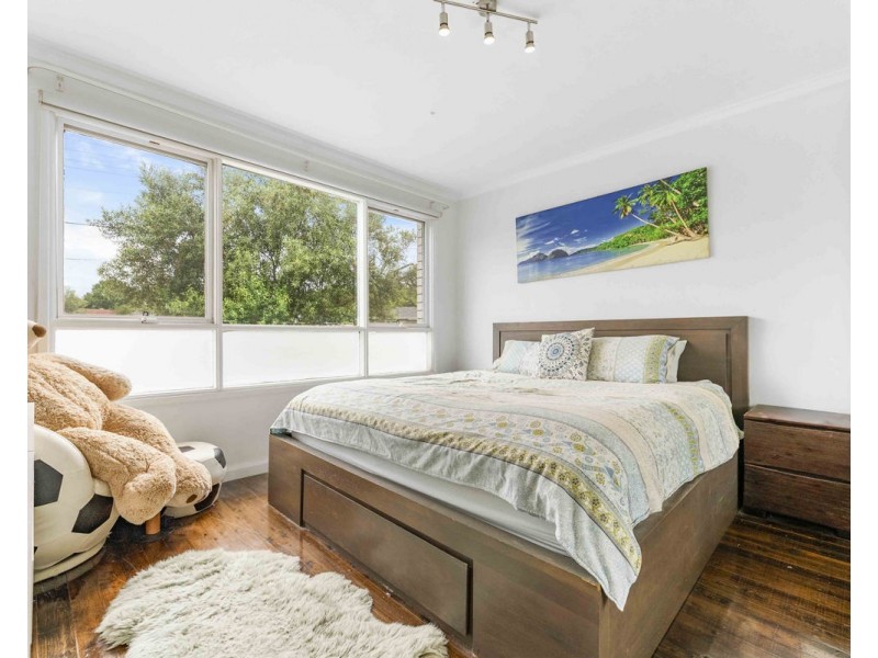 1 & 1a Rowe Place, Greystanes NSW 2145