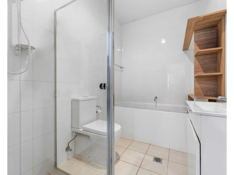 1 & 1a Rowe Place, Greystanes NSW 2145