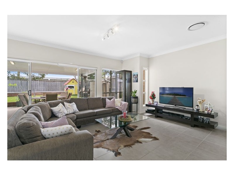 13 Burraga Way, Pemulwuy NSW 2145