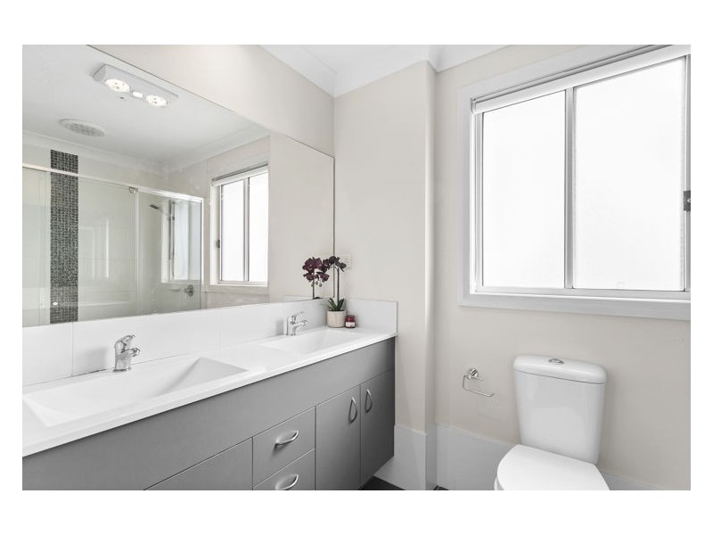 13 Burraga Way, Pemulwuy NSW 2145