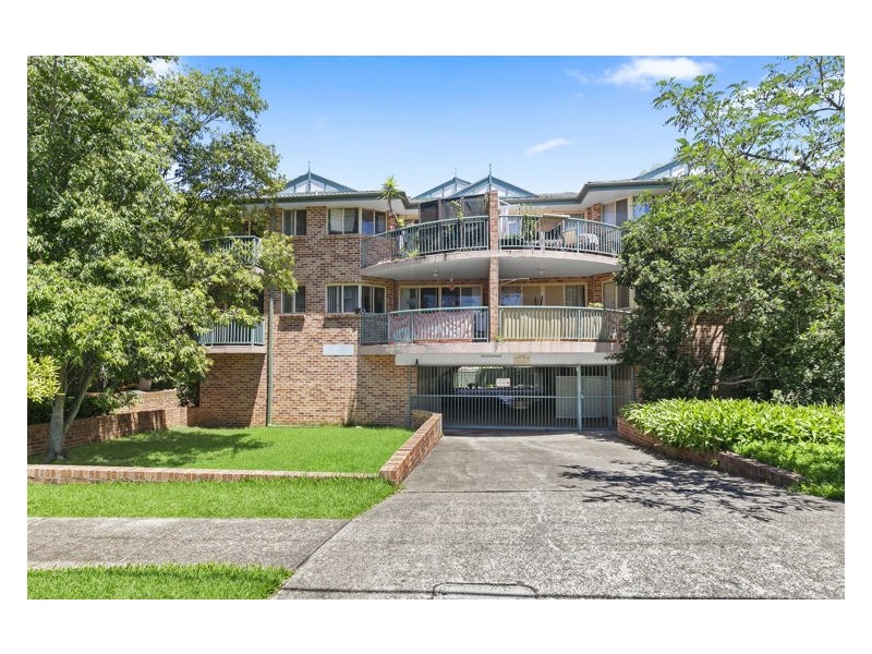 2/6-8 Birmingham Street, Merrylands NSW 2160