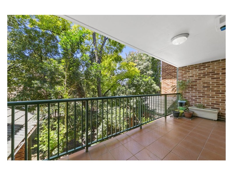 2/6-8 Birmingham Street, Merrylands NSW 2160