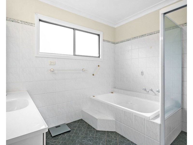 6 Lena Place, Merrylands NSW 2160