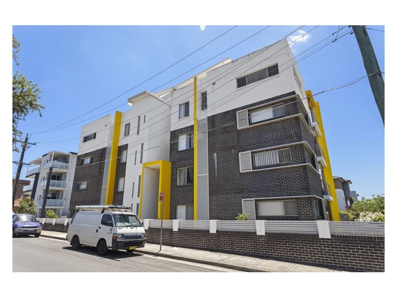 14/29-31 Cross Street, Guildford NSW 2161