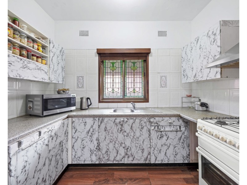 98 Jersey Road, South Wentworthville NSW 2145