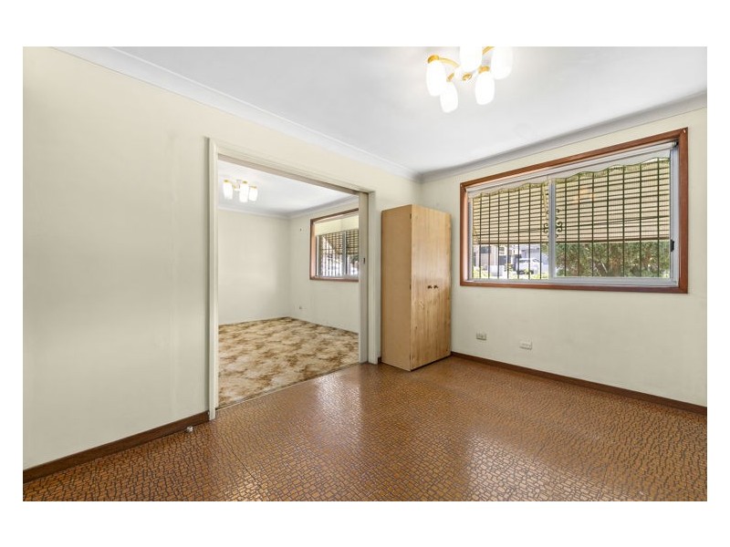 5 Warwick Road, Merrylands NSW 2160