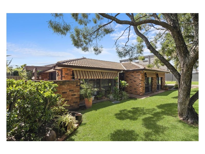 1/62 Runyon Avenue, Greystanes NSW 2145