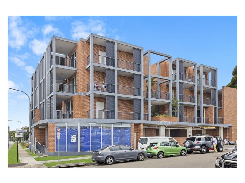 8/215-217 Woodville Road, Merrylands NSW 2160