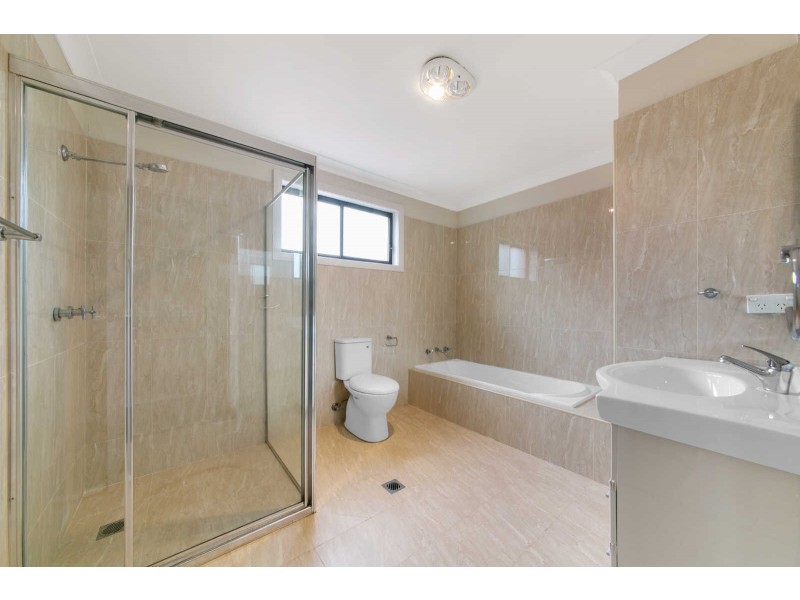 7/16 Highland Avenue, Toongabbie NSW 2146