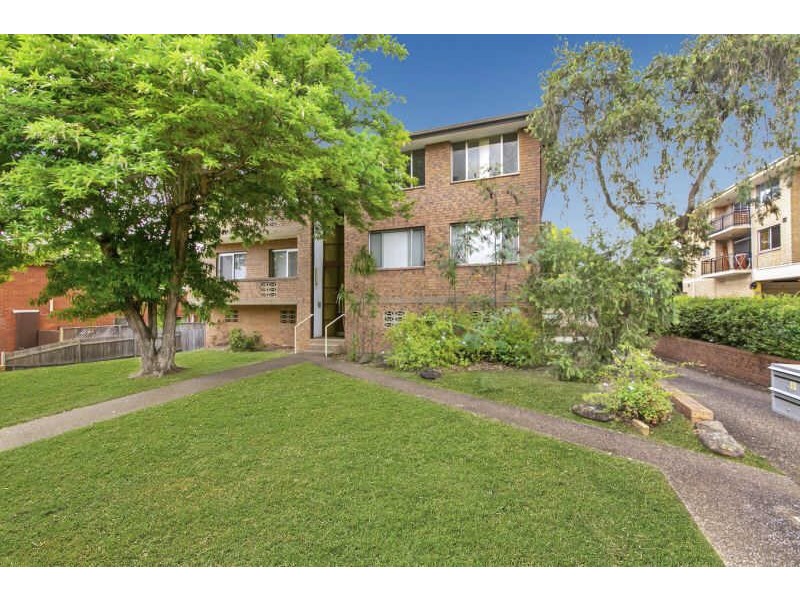 8/26  Birmingham Street, Merrylands NSW 2160