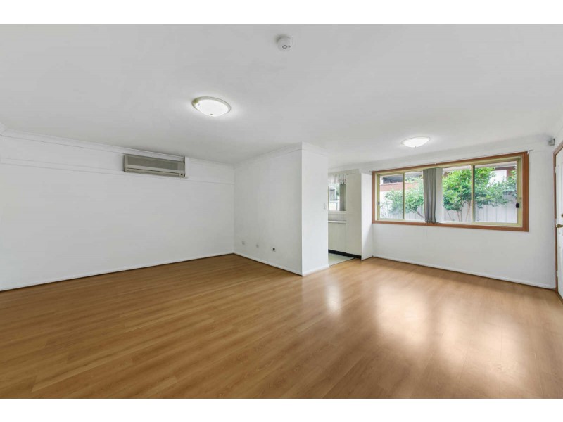 2/91 Sherwood Road, Merrylands NSW 2160