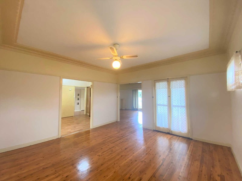 60 Alexandra Avenue, Westmead NSW 2145