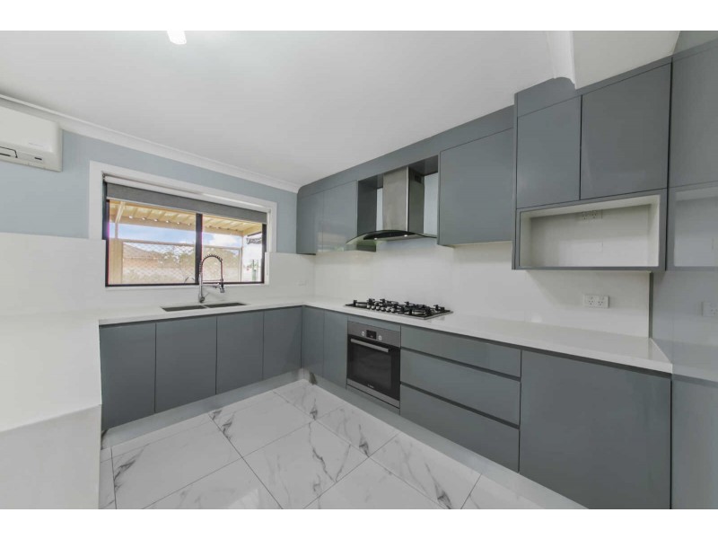10 Macquarie Road,, Greystanes NSW 2145