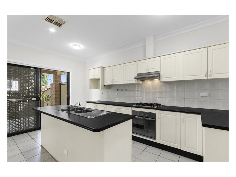 11 Carrington Road, Guildford NSW 2161