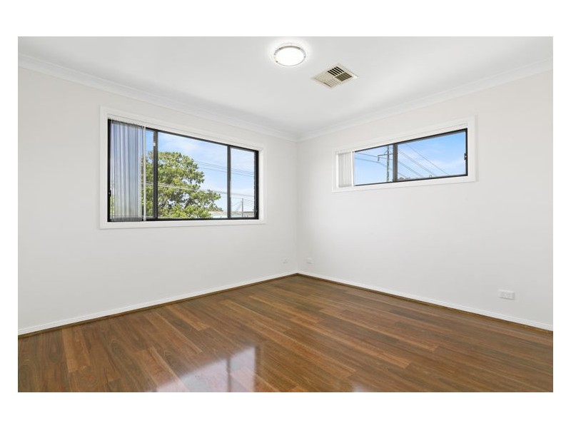 11 Carrington Road, Guildford NSW 2161