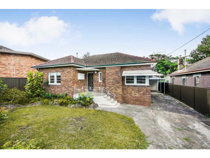 2  Cotswold Street, Westmead NSW 2145