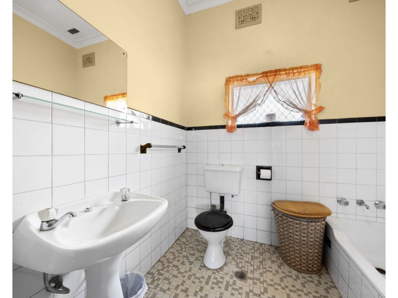 24 Cambridge Street, Berala NSW 2141