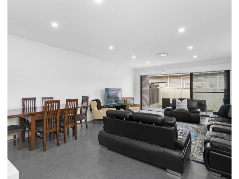 44a Robertson Street, Guildford NSW 2161