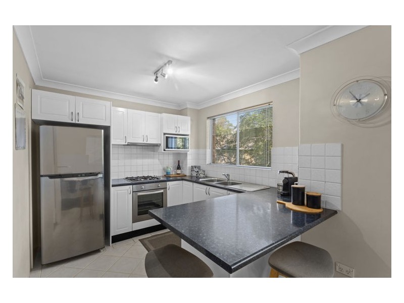 2/28-30 Sheffield Street, Merrylands NSW 2160