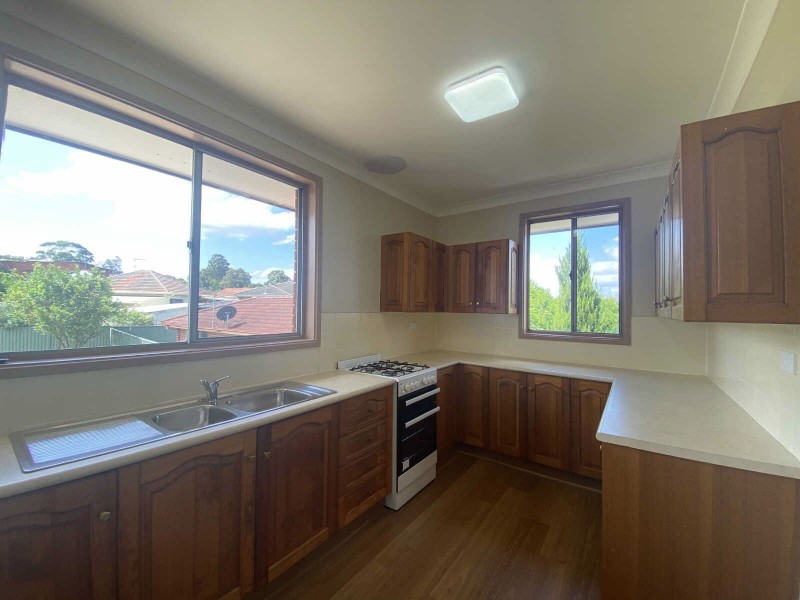 209  Wentworth Avenue, Pendle Hill NSW 2145
